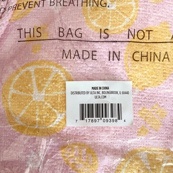 🌺 Ulta Lemon Pink Towel & Drawstring Backpack Set NWT - Picture 6 of 7